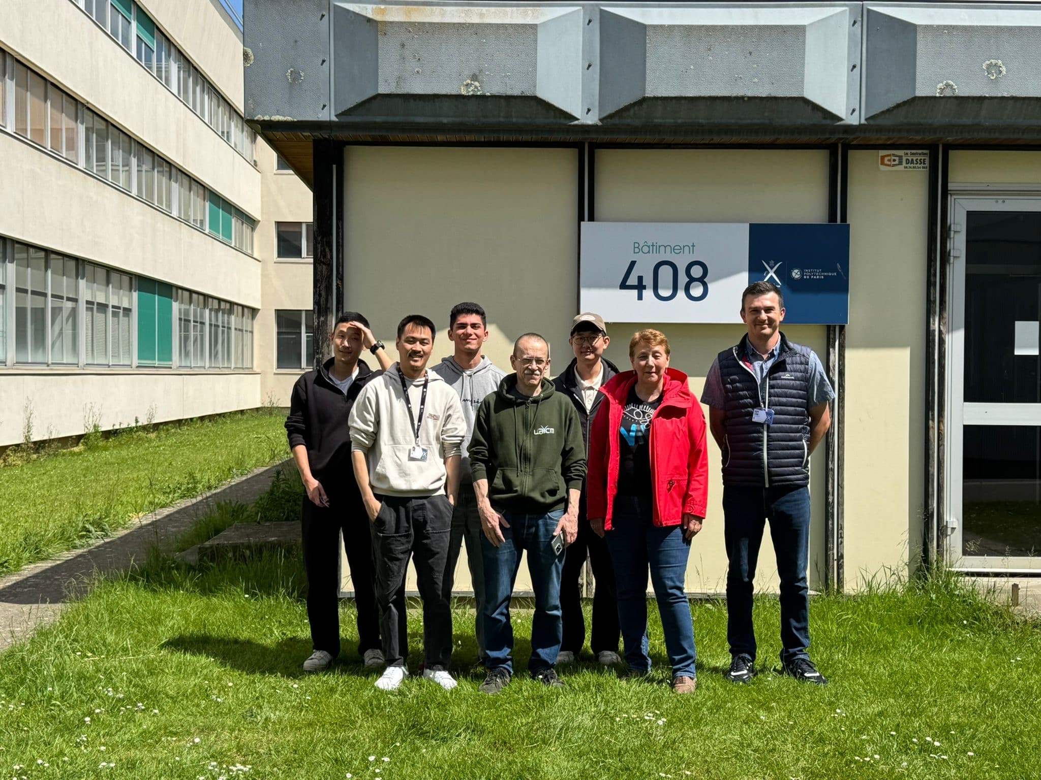 AOPLab group photo